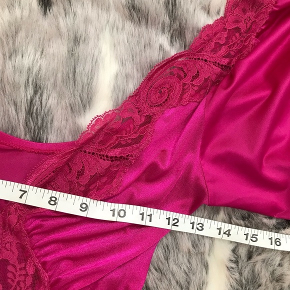 Gorgeous vintage rare Olga Nightgown Fuchsia hot pink style 92470 sz small S - Picture 6 of 7